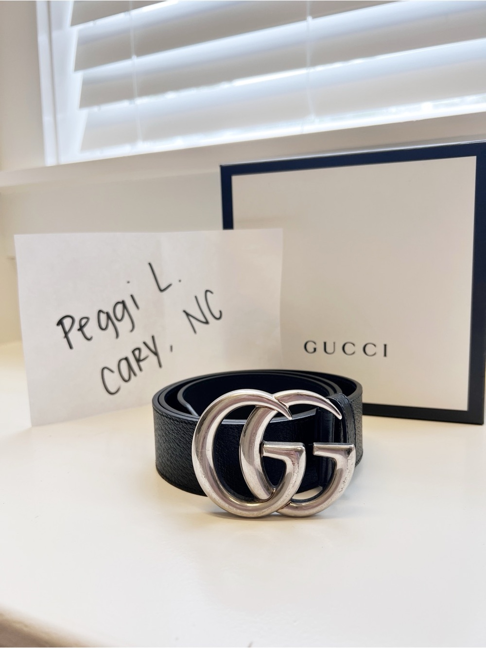 Gucci Black Leather Belt with Silver-Tone Buckle